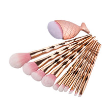 Load image into Gallery viewer, 1pcs Diamond Fish Makeup Brush Set Foundation