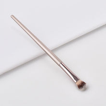 Load image into Gallery viewer, Brushes 1PC Wooden Foundation Cosmetic