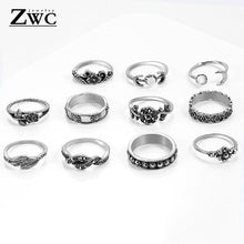 Load image into Gallery viewer, 11-Piece Set Crystal Moon Engraved Gold