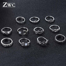 Load image into Gallery viewer, 11-Piece Set Crystal Moon Engraved Gold